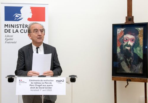 _DSC0074Cérémonie de restitution du tableau Le Père de Marc Chagall aux ayants droit de David Cender